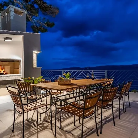 Luxury Euphorica Omis With Pool, Jacuzzi, Sauna, Gym Villa *