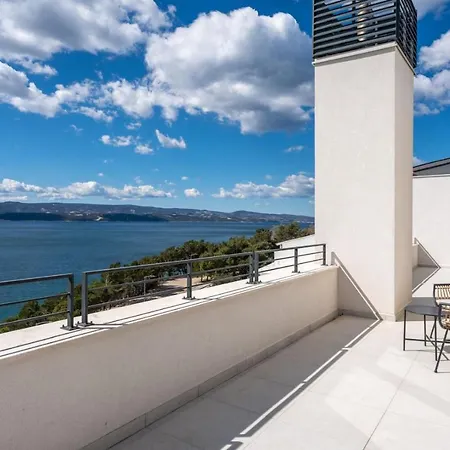 Luxury Euphorica Omis With Pool, Jacuzzi, Sauna, Gym