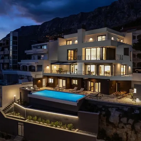 Villa Luxury Euphorica Omis With Pool, Jacuzzi, Sauna, Gym *