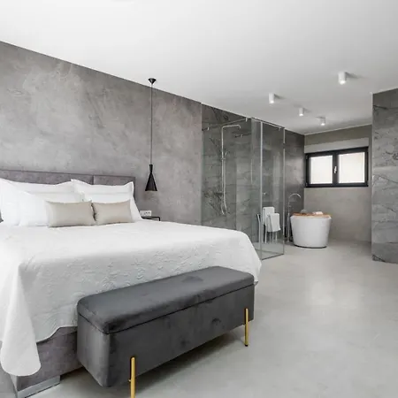 Villa Luxury Euphorica Omis With Pool, Jacuzzi, Sauna, Gym Lokva Rogoznica